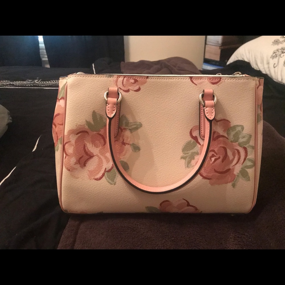 Handbag - Picture 2 of 3